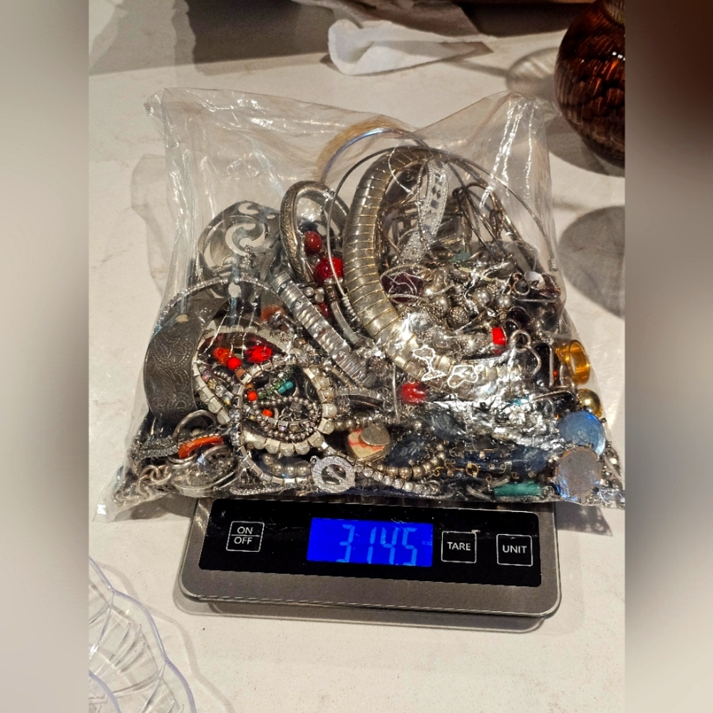 3.14 Lbs Assorted Silver-Tone Accessories